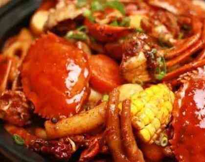带你吃点不一样的美食——肉蟹煲