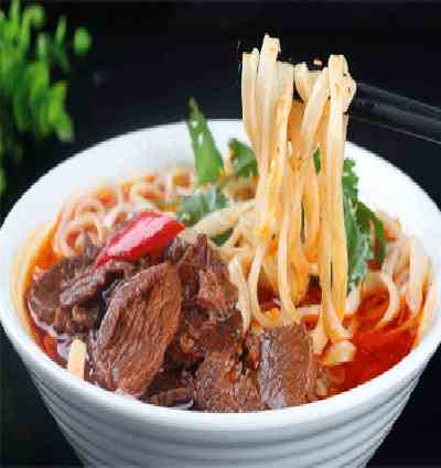 牛一嘴中国兰州牛肉垃面加盟在市场上以其别致的新意获得消费者的赞可，成为投资价值的品牌