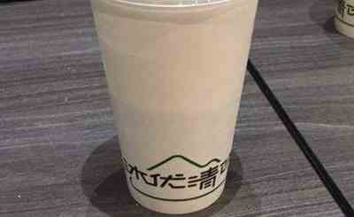 沐优清饮奶茶质量过硬 坚持现点现做