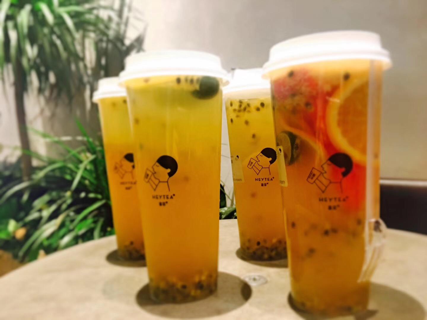 开奶茶加盟店选哪个好？有哪些奶茶加盟品牌