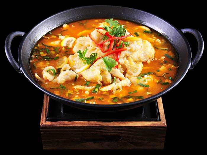 苗小坛酸汤鱼捞饭加盟开店聚美味财富，大商机