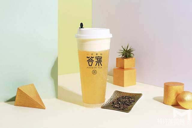 品牌果汁饮品加盟项目答案茶加盟费大概多少