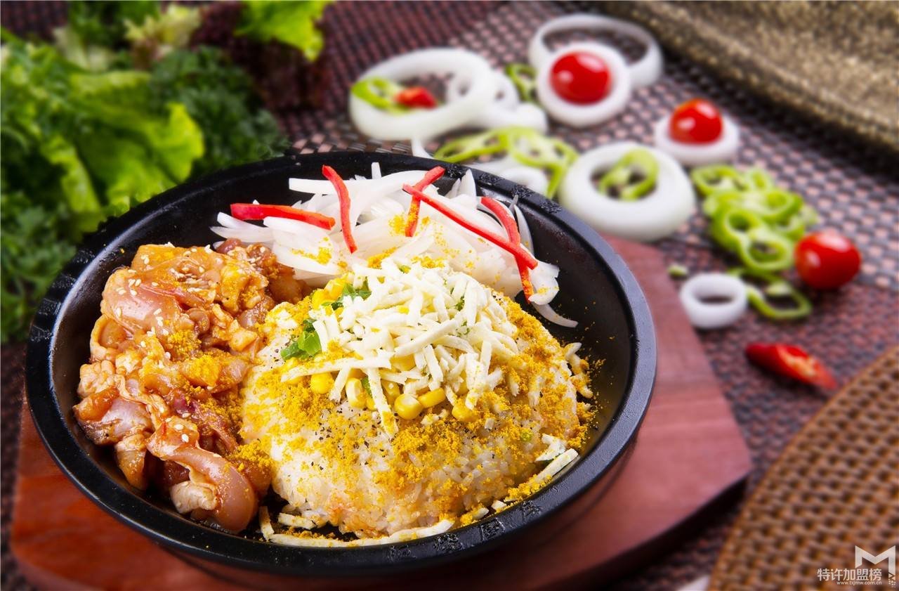特色快餐店加盟费多少钱？板烧厨房速食快餐店