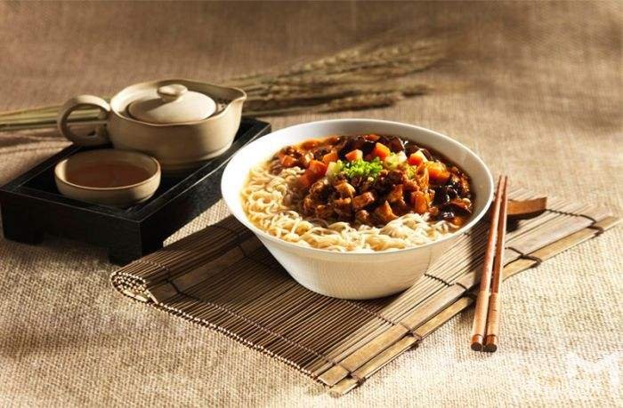 曾经华龙的食品代理，如何赢得康师傅3亿投资