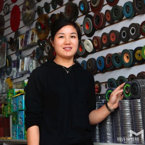 开店加盟故事五—中国科技五金城四个老板的创业故事