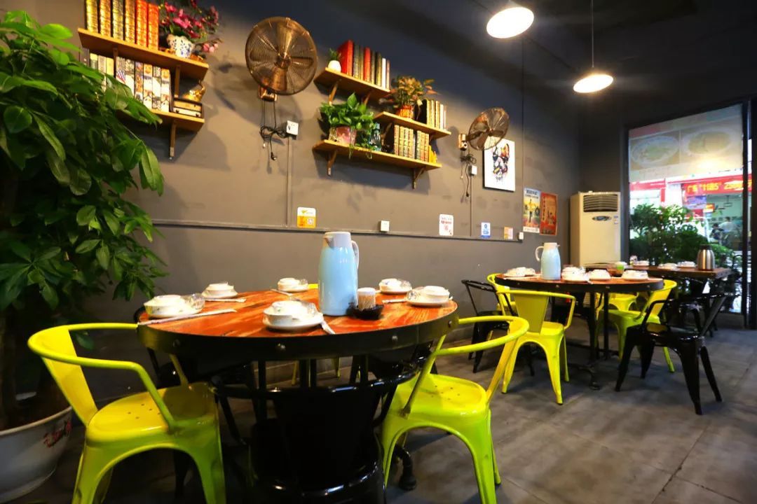 特许加盟连锁下，商场餐饮如何突围