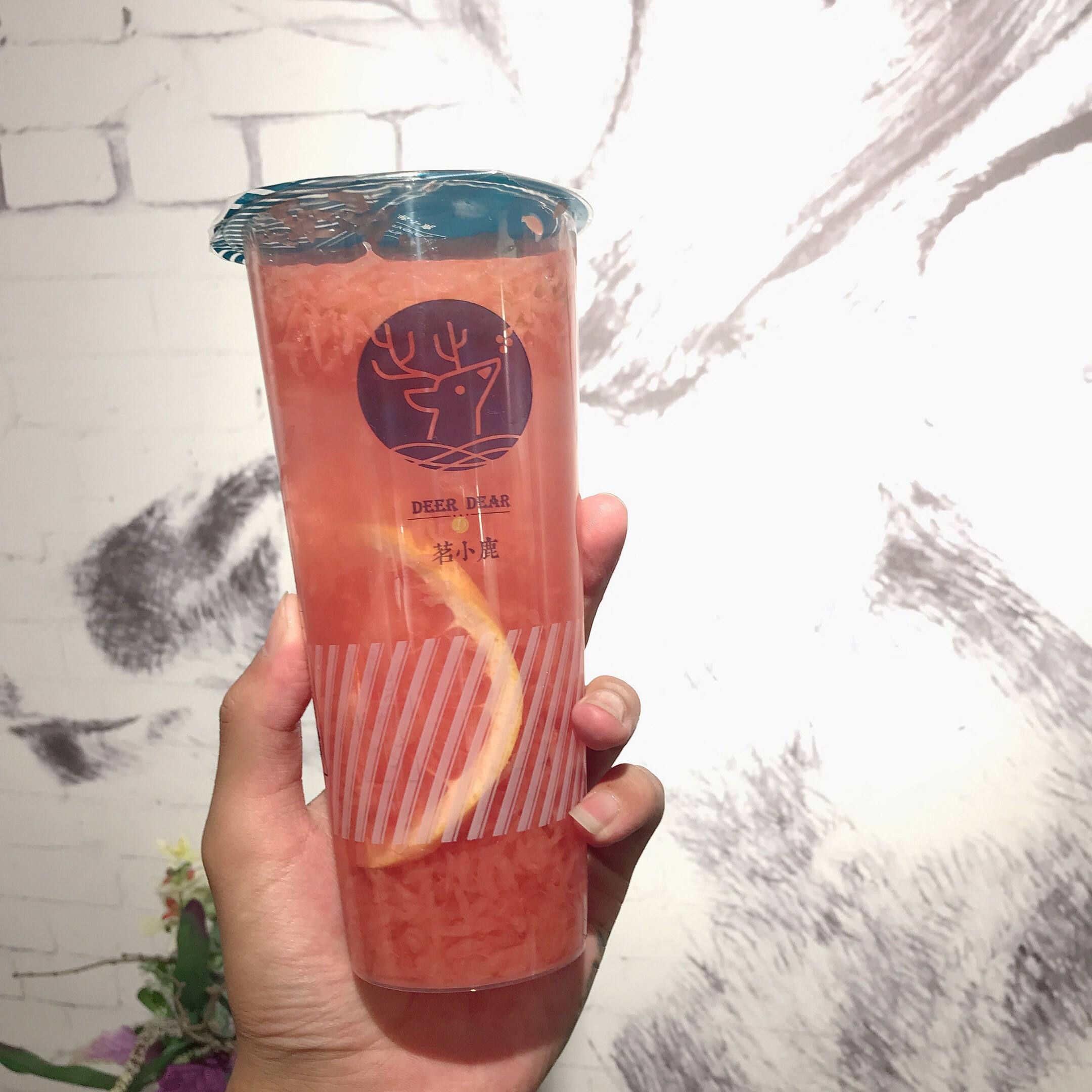 开家茗小鹿奶茶加盟店怎么样？门店选址怎么做