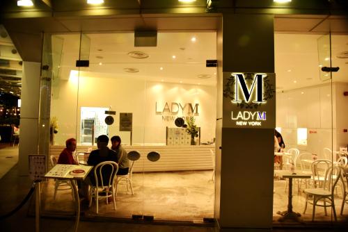 开Lady M蛋糕加盟店前景怎么样?加盟总部和地区在哪里?