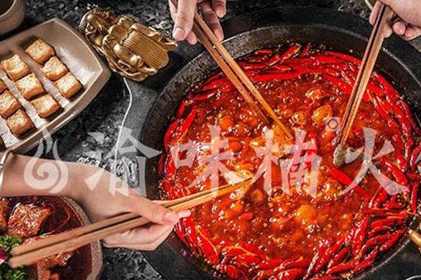 成都正宗火锅加盟哪家好？渝味楠超高市场占有率
