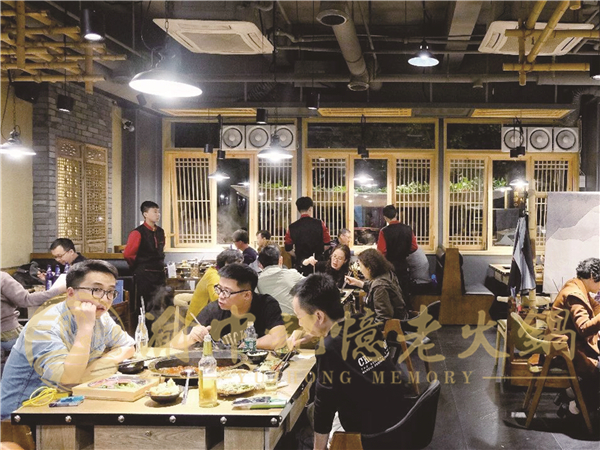 投资四川火锅店能赚钱吗？跟着这家走利润只涨不停！