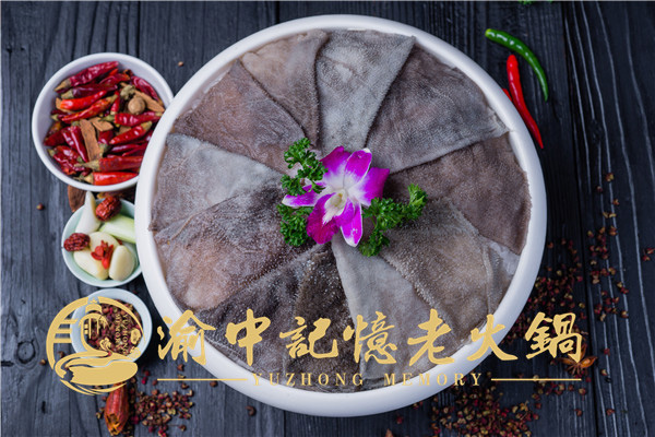 重庆哪里的火锅店***正宗？排队三小时都要去吃的火锅