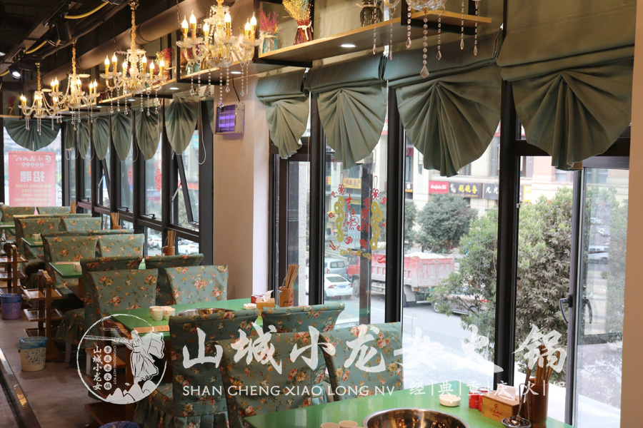 重庆火锅连锁加盟店，3个装修风格技巧，让你店面人气值飙升