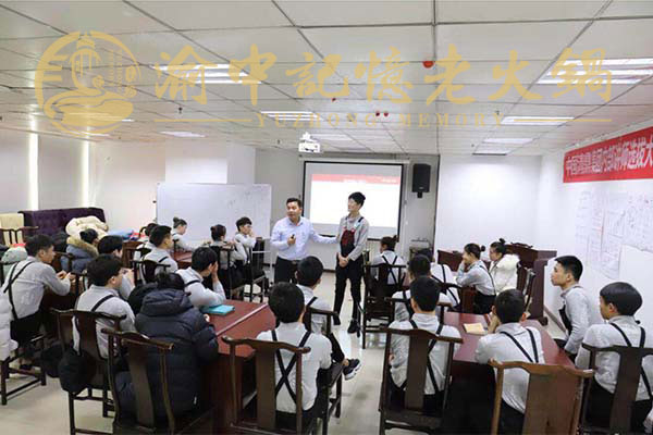重庆火锅底料厂家？这家集万千特色于一身