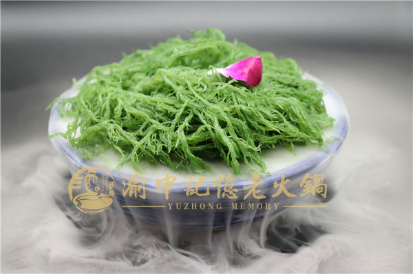 重庆火锅店哪家***出名？吃一肚子香一整天的火锅
