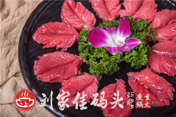 重庆火锅加盟排名哪家好？总部保姆式服务