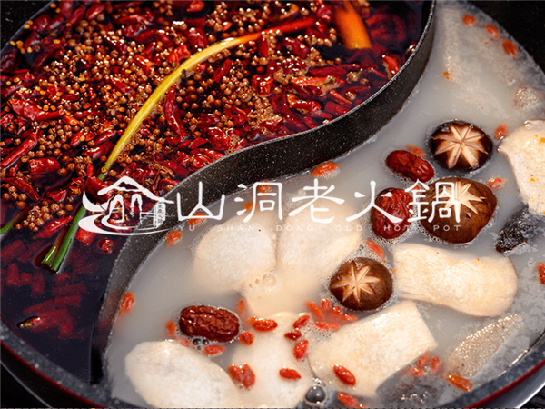 这家重庆火锅店味道正宗圈粉无数!