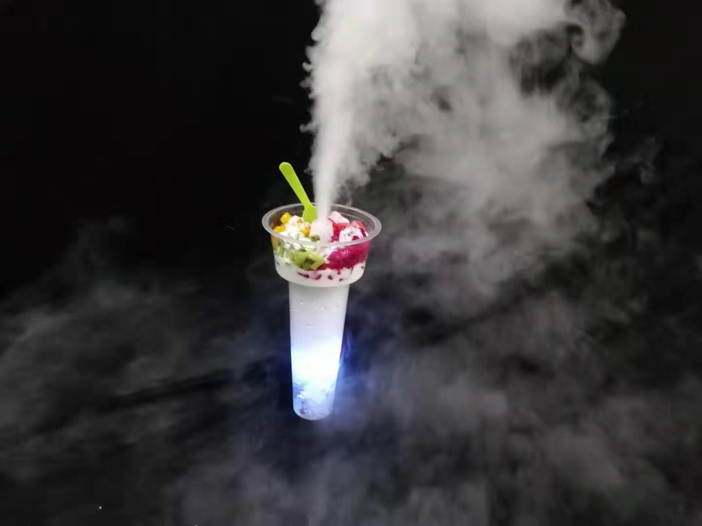 饮品资讯:开店加盟奶茶店 1-2人轻松开店