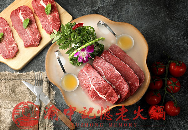 重庆哪家火锅店***正宗？正宗牛油锅底