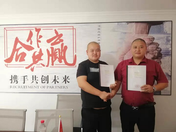 加盟火锅店哪家实力强？这家全方位的加盟扶持政策