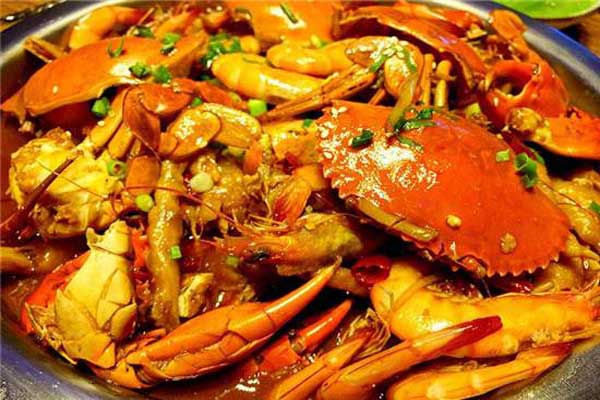 米小姐肉蟹煲 发展至今仍然受到大众的欢迎