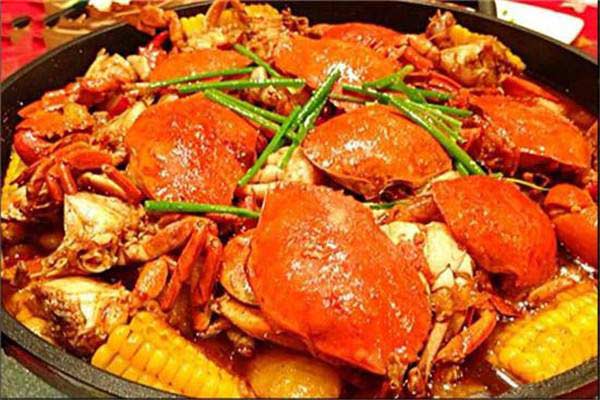 米小姐肉蟹煲 发展至今仍然受到大众的欢迎