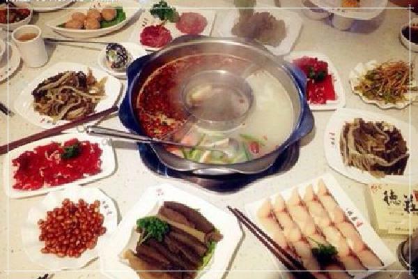 德庄火锅自助火锅店市场有多大？值得加盟吗？