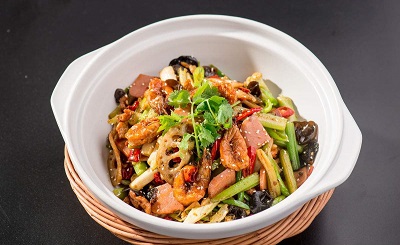 麻辣香锅加盟店要怎么开才能汇聚人气