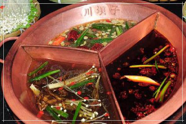 川坝子老灶火锅 正宗成都味让你的味蕾高潮迭起