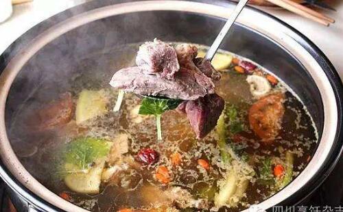 正宗好味道清汤黄牛肉火锅诚邀您的加盟