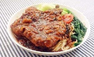 如何提高特色小吃加盟店的营业额？