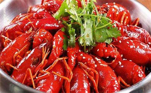虾模蟹样加盟费用是多少？连降数次 解决加盟商经济问题