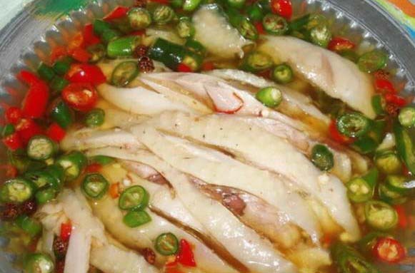 需要加盟紫燕百味鸡，加盟商需要满足那些条件？