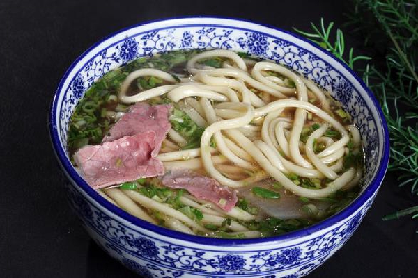 多元化的影响力，一品居牛肉面成就时下风靡新中华料理