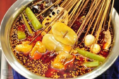 小钦差餐饮加盟项目提供哪些加盟支持?