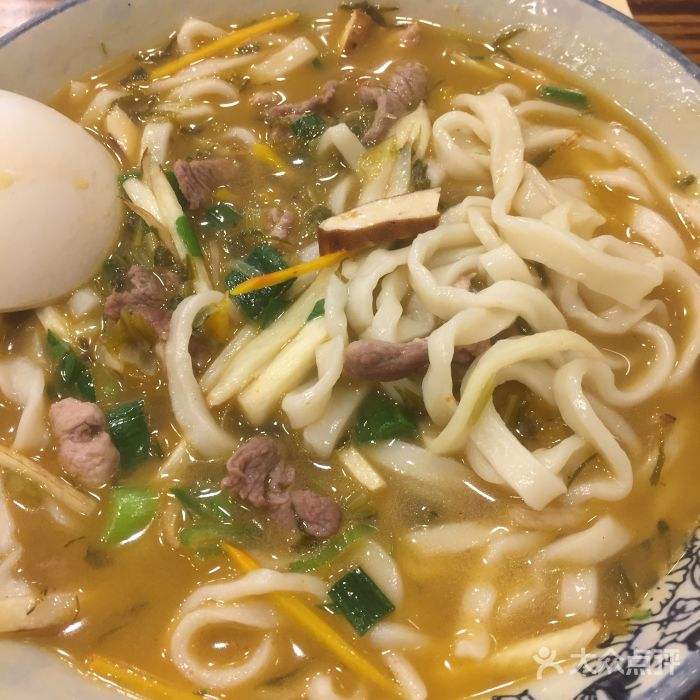 陈八两面馆怎么样?专注制作各类手工面的特色餐饮店!