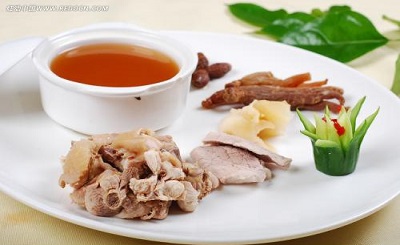 餐饮加盟店用什么办法可以巧妙推出特价菜