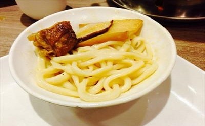 跟九毛九面馆店长学客人投诉处理技巧
