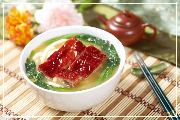 京湘排骨面完成了美食文明与餐饮的对接！