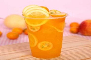 royaltea皇茶味道怎么样?royaltea皇茶加盟政策好吗?