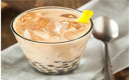 都可奶茶加盟费多少钱？杯杯有金银