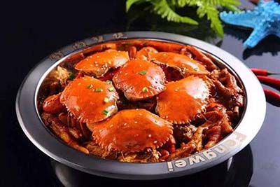加盟肉蟹煲选择哪家品牌好呢？蟹风暴肉蟹煲高端餐饮品牌值得信赖