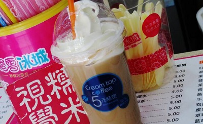 开冰淇淋店怎么吸引客户