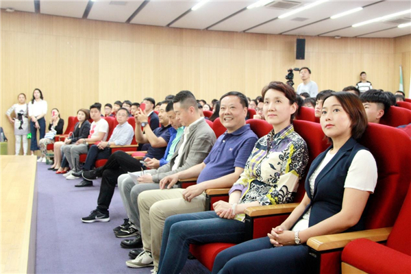 响亮教育品牌怎么样
