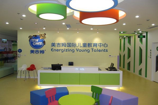 亲亲袋鼠与美吉姆区别