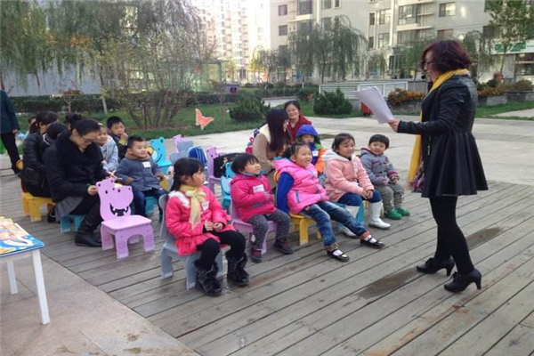 爱贝乐亲子图书馆加盟靠谱吗