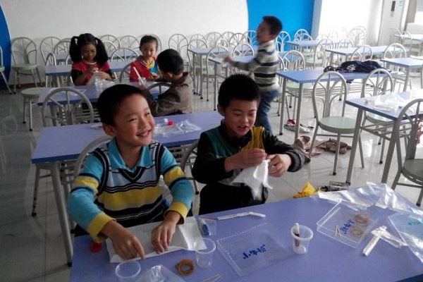 小牛顿科学实验怎么加盟