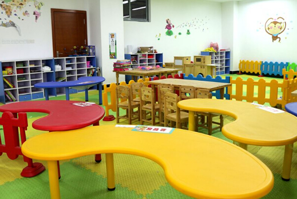 学前教育和幼师区别，学前教育主要学什么