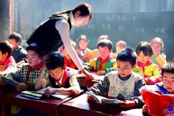 阳光教育加盟费多少