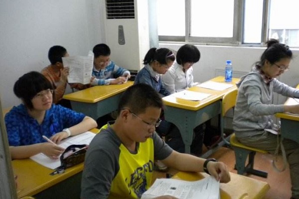中小学课外辅导机构加盟好吗