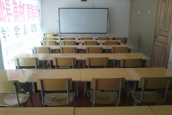 想加盟金字塔教育找哪里